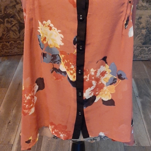 Mine - Slightly Sheer tank S - Picture 7 of 8